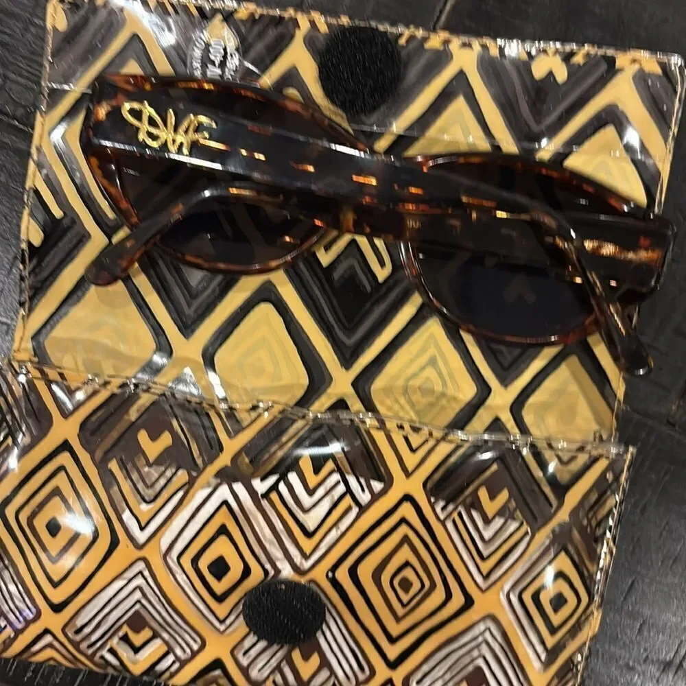 Diane Von Furstenberg Tortoise The Color Authority Sunglasses Luxury 56/16/145‌